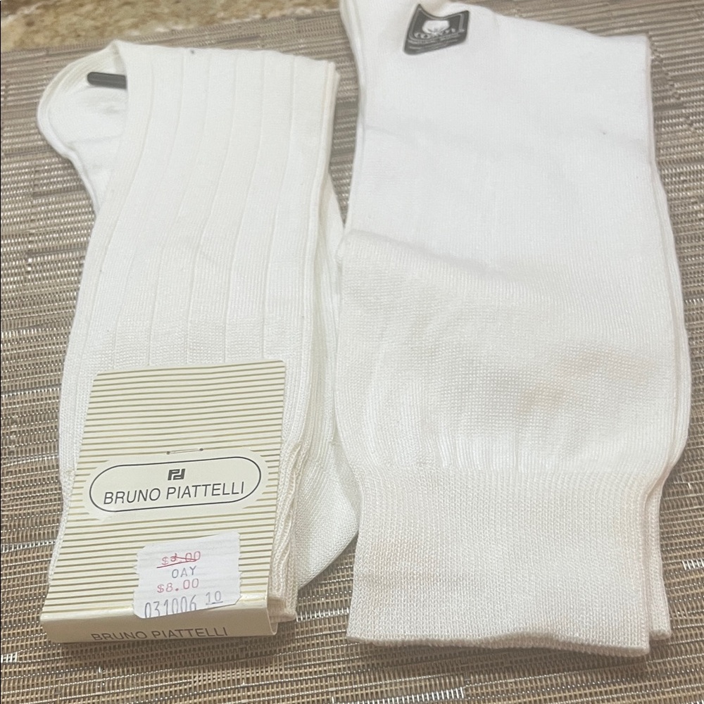 Classic White Dress Socks nwt